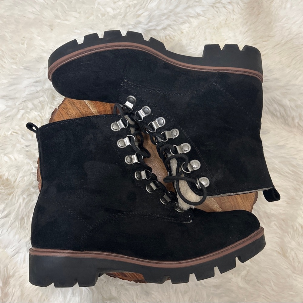 Fur Lined Black Suede LaceUp COMBAT BOOTS 9